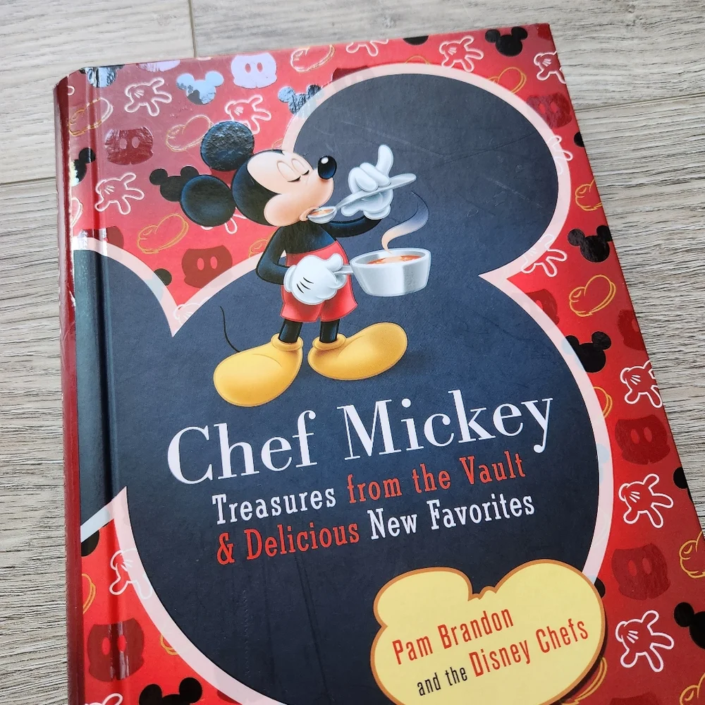 Disney Chef Mickey Treasures From The Vault Cookbook Disney World Disneyland